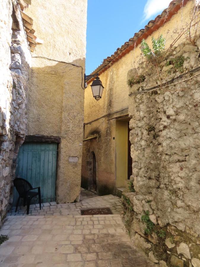 Auberge De Calendal Hotel Aiglun  Bagian luar foto