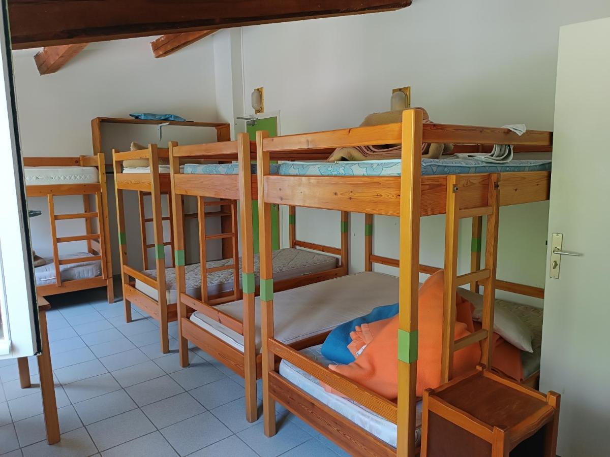 Auberge De Calendal Hotel Aiglun  Bagian luar foto
